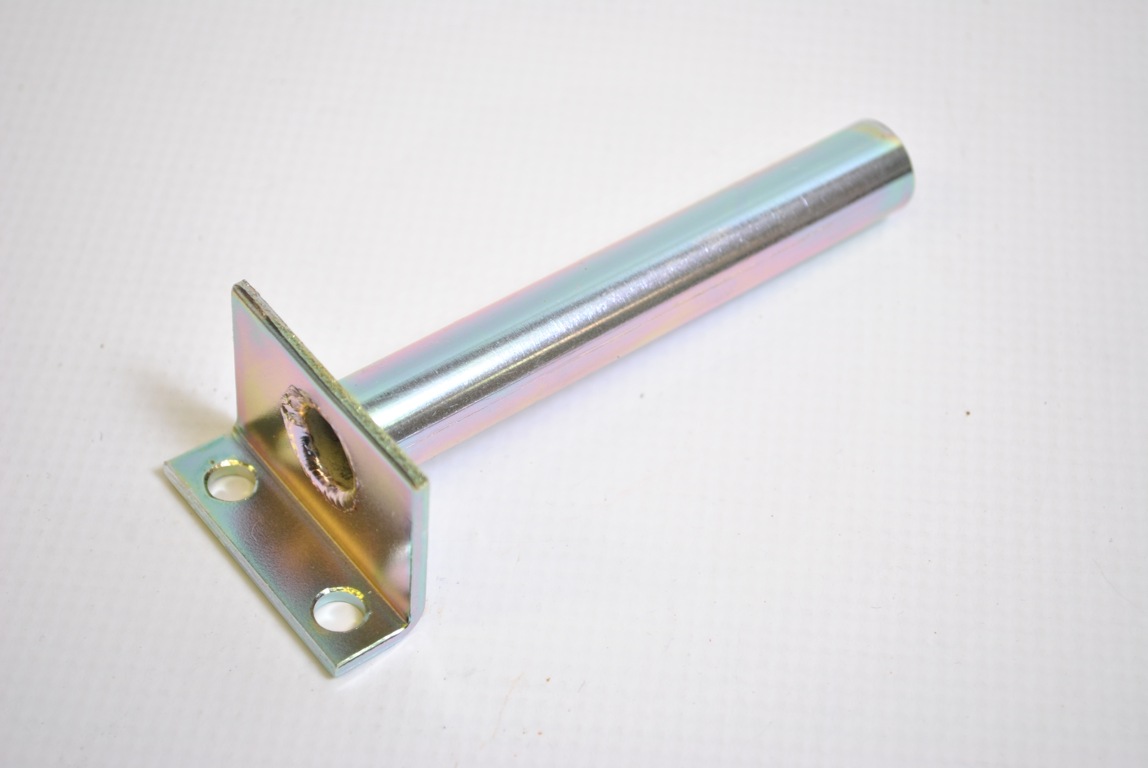 Carburetor throttle control